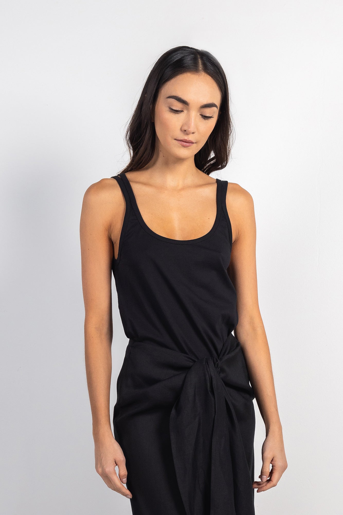 Top Acento Negro
